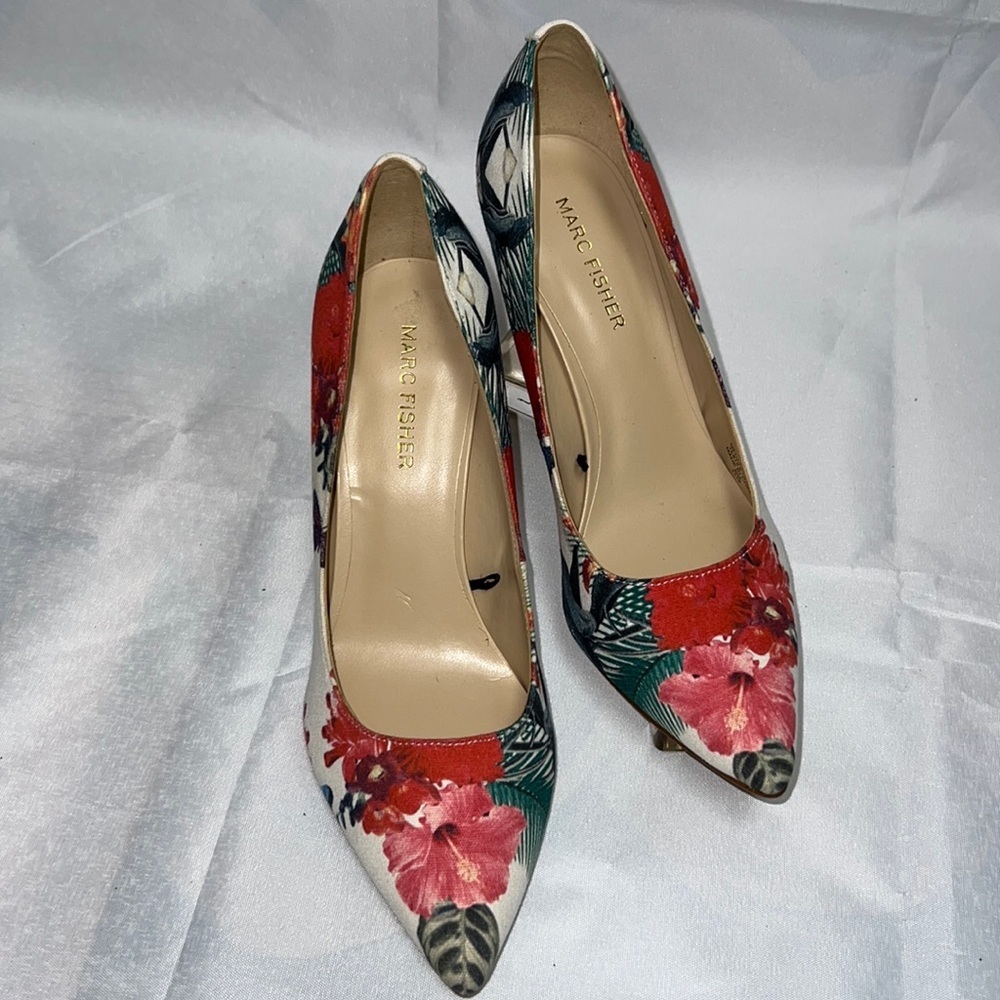 Marc Fisher Floral Tropical Jungle Party Vacation Heels